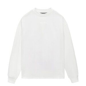 ESSENTIALS Long-sleeved T-shirt with a small logo on the chest